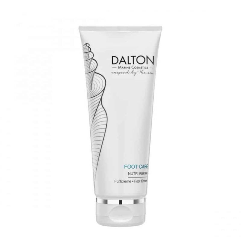 Cremă regenerantă pentru picioare Foot Care Regenerating Foot Cream